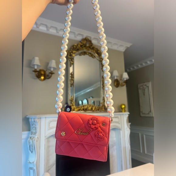 💯 Authentic extra rare Coral Chanel wallet with a custom made pearl chain - Picture 4 of 12